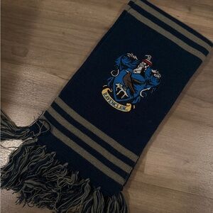 Warner Bros. Blue and Gray Harry Potter Scarf